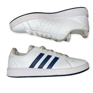 Adidas Grand Court Sneakers
